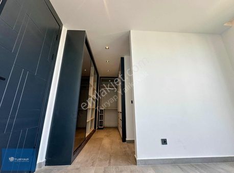 Bodrum'da Özel Plajlı 4+1 Villa