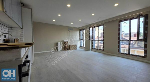 Kemerburgaz'da Site İçinde Muhteşem Konumda 3+1 Sıfır Dubleks