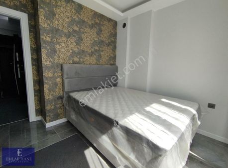 Kombili,cambalkonlu,eşyalı Ve İskanlı Premium 1+1 Daireler