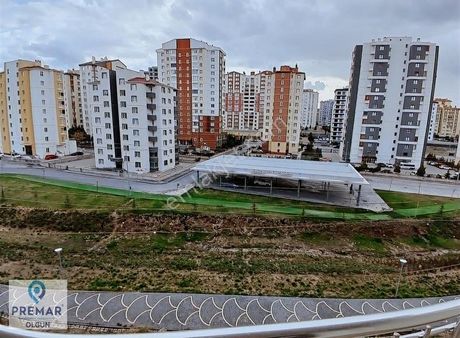 Bahçelievler Esnaf Toki'de Satılık Borçsuz 3+1 Daire 150 M²