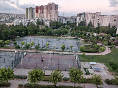 Polat Emlak..manzaralı Taşınmaya Hazır Köşe Daire