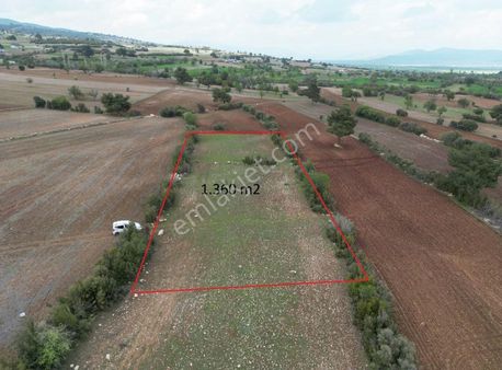 Korkuteli Kevzerde 1.360 Köy Merkezine Yakın Yatırımlık Arazi