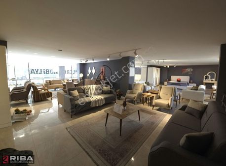 Tabela Değeri Yüksek Muhteşem Lokasyonda Devren Mobilya Mağazası