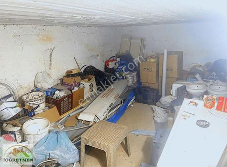 Öğretmen Emlaktan Çarşı İçinde Merkezi 3 Katlı Dükkan Fırsatı