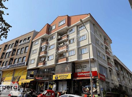 Pera'dan Aile Tipi Ön Cephe Kat Mülkiyetli Ara Kat 3+1 Daire