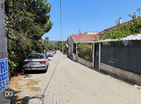 Bursa Mudanya Esence Sahil'de 2 Katlı Ev Bahçeli Müstakil Yazlık