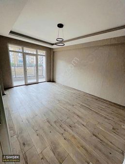 Fetih Caddesi Cuma Pazarı Arkası