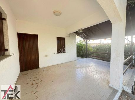 Mordoğan Merkezde Denize 200 M Muhteşem Villa