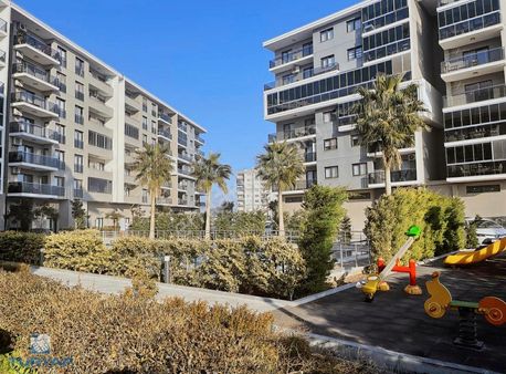 Torbalı Da Havuzlu Güvenlikli Sitede Kiralık 2+1 Daire