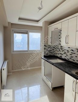 Zafertepe Mah'de Geniş 95 M2 1+1 Satılık Daire