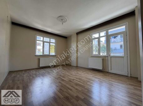 Kazım Karabekir'de 3+1 Geniş 140 M2 Kiralık Daire