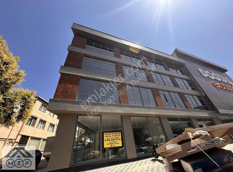 İstasyon Cad. 183m2 Cadde'ye Çift Cephe Satılık Ofis