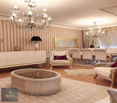 Beylikdüzü Cumhuriyet Mahallesinde 3+1 Satılık Daire