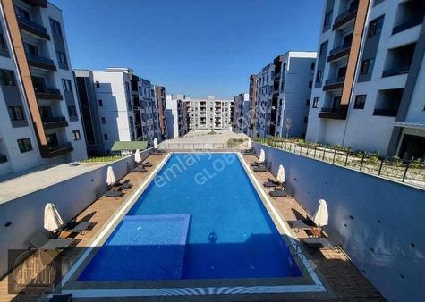 Yeni Yerleşim Bölgesinde Lüks Sitede Aile Yaşamına Uygun Daire