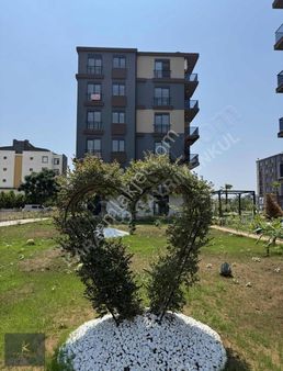 Karabağ'dan ! Göksu'da Sıfır Kapalı Otoparklı Lüx 3+1