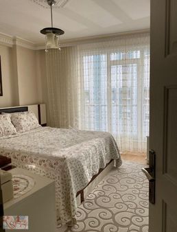 Büyük Piyalepaşa Camii Çaprazı 270 M2 Satılık Büyük Dublex Daire