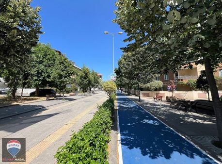 Sancaktepe Meclıs Mh.sıte Içınde 3+1 Satılık Daıre