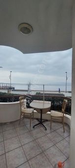 Çanakkale Merkez'de Muhteşem Konumda Denize Sıfır 3+1 Daire