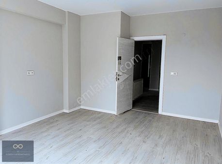 Nilüfer Kızılcıklı Mh. 6+1 Satılık 310 M2 Daire