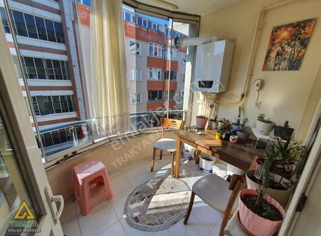 Kapaklı Amasyalılar Meydanı, Ana Caddede Direkt Çarşı İçinde 2+1