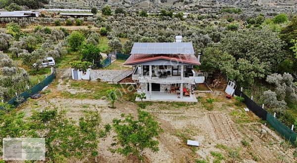 Atça-isabeyli Arası Çomaklı Mevkii 3.5 Dönüm Arsada Çiftlik Evi