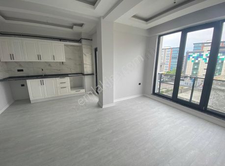 Türkiş Osmanlı Hamamı Yanında Satılık 1+1 Daire