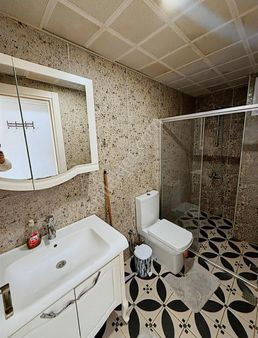 Tramvaya Cephe Full Kredili Eşyalı Ara Kat