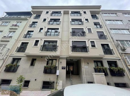 Cıhangırde Merkezi Konumda Deniz Manzaralı Lüks 3+2 Dublex!