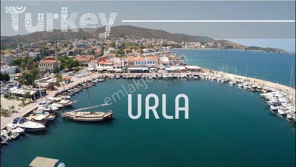 Urlanın En Güzel Yerinde Villalık 202 Metre Kare Arsası