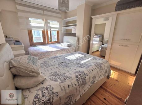 Akyazıda 2. Kat 120 M2 Medikale Yakın 2+1 Geniş Satılık Daire