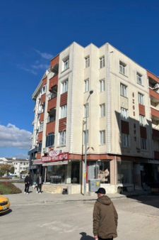 Seçil Bora'dan Satılık Eşyalı 3+1