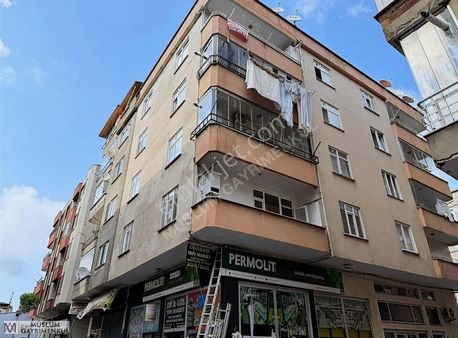 Müslüm Gayriemnkul'den Çarşı İçerisinde 2+1 Kiralık Daire