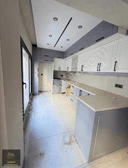 Bahçelievler Metroya Ana Caddeye Yakın Lüks Satılık Daire