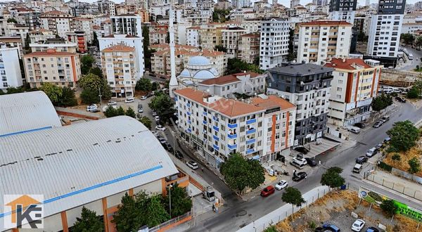 Karadeniz Emlak'tan Kartal Merkeze Yakın Kiracılı Satılık Dükkan