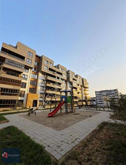 Balkan Bulvarına Cephe Satılık 3+1 Fırsat Daire