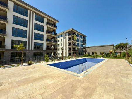 Nilüfer Doğanköy'de Satılık 3+1 145m2 Net Havuzlu Luks Daire