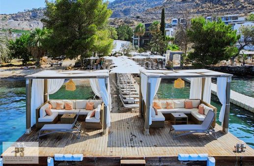 Yalıkavak Seba Taş Evler, Özel Plajlı 4+1 Satılık Müstakil Villa