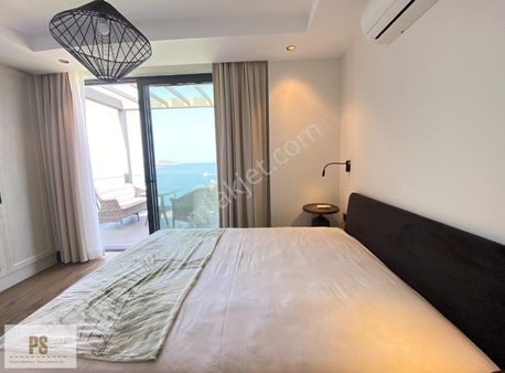 Bodrum Yalıkavak'ta Denize Sıfır-eşsiz Manzaralı- 2+1