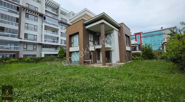 Yalıncak Yalıkentvillaları Nda Satılık Eşyalı Villa