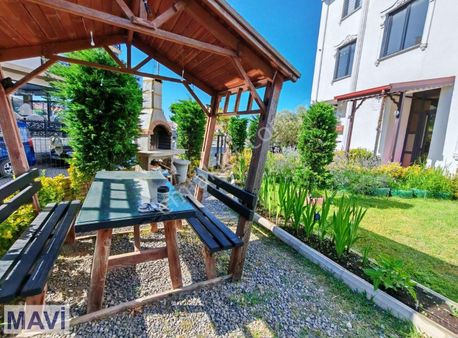 Denize 200m Bildiğiniz 1+1 Daireleri Unutun. Eşyalı Harika...