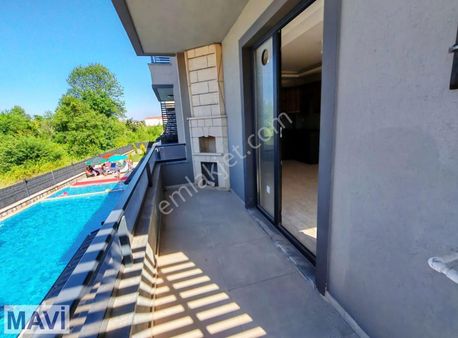 Aziziye'de Havuz Cephe Arakat Yerden Isıtma 2+1sıfır Daire Remax