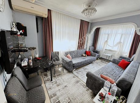 Gök Oryap'tan Satılık 2+1 85m² 5.kat Kombili Balkonlu Daire!