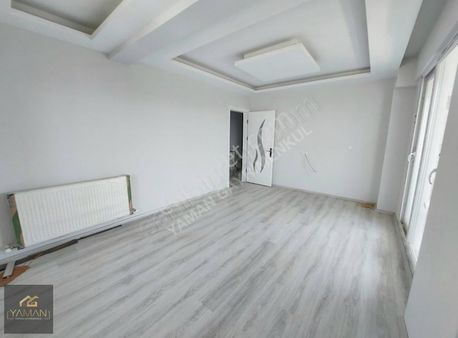 Akhisar Efendi Mah. Nur Camii Yakını 5+1 Sıfır Satılık Dubleks