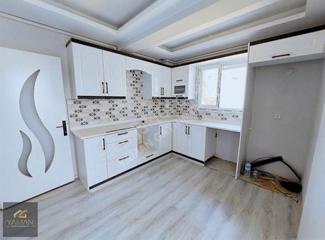 Akhisar Efendi Mah. Nur Cami Yakını Satılık 2+1 Daire