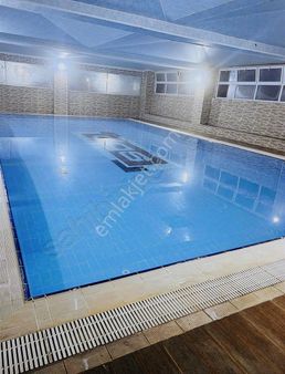 Suat Kılıç Tan 4+1 Satılık Sitede Daire