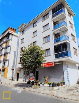 Yakacıkta 3+1 Satılık Daire