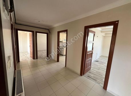 Ulucami Mahallesi Kiralık Geniş Ferah 3+1 Doğalgazlı Arakatdaire
