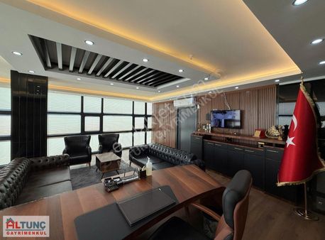 Yetsan İş Merkezinde Ultra Lüks Eşyalı Ofis Katı