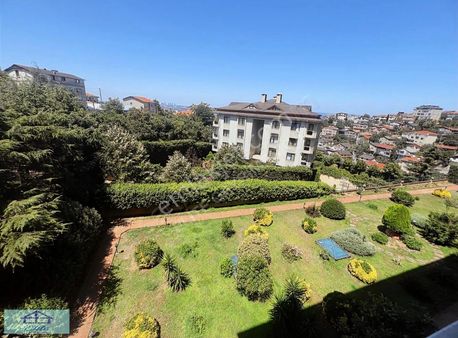 Elite'den Sitede Boğaz Manzaralı Çatı Dubleksi