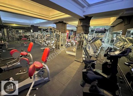 Fındıkzade Millet Cad Kiralık Geniş Dükkan 500metre